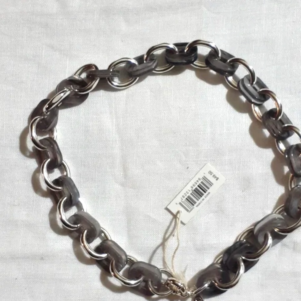 Double Link  2 Tone Necklace - Brand New - NEVER WORN - Silver & Gray Tortoise